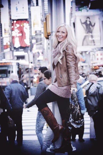 7975364049_f24e32569c_b